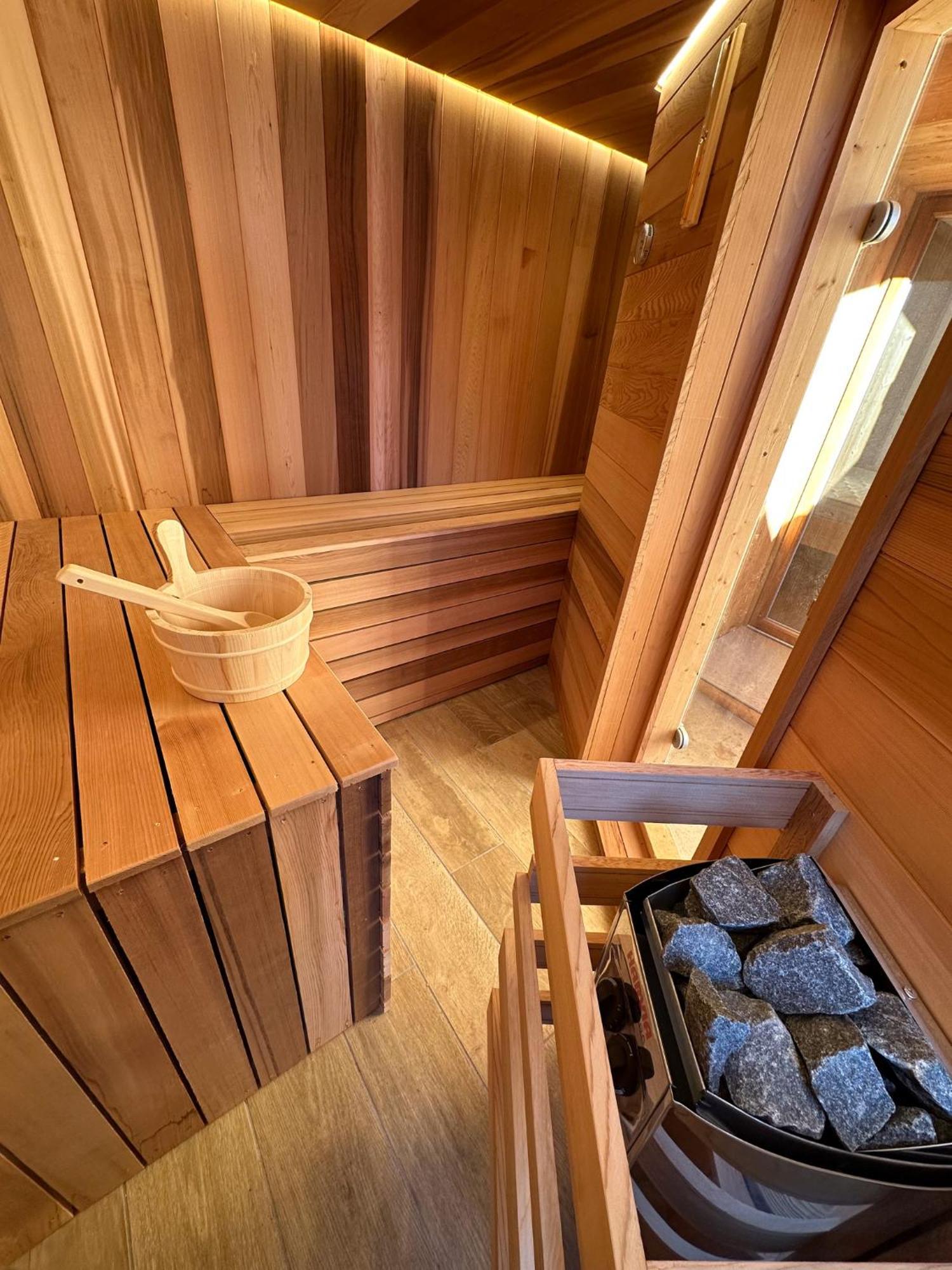 Le Janus, Pied Des Pistes, 2 Garages, Terrasse Avec Sauna Montgenevre Exterior photo