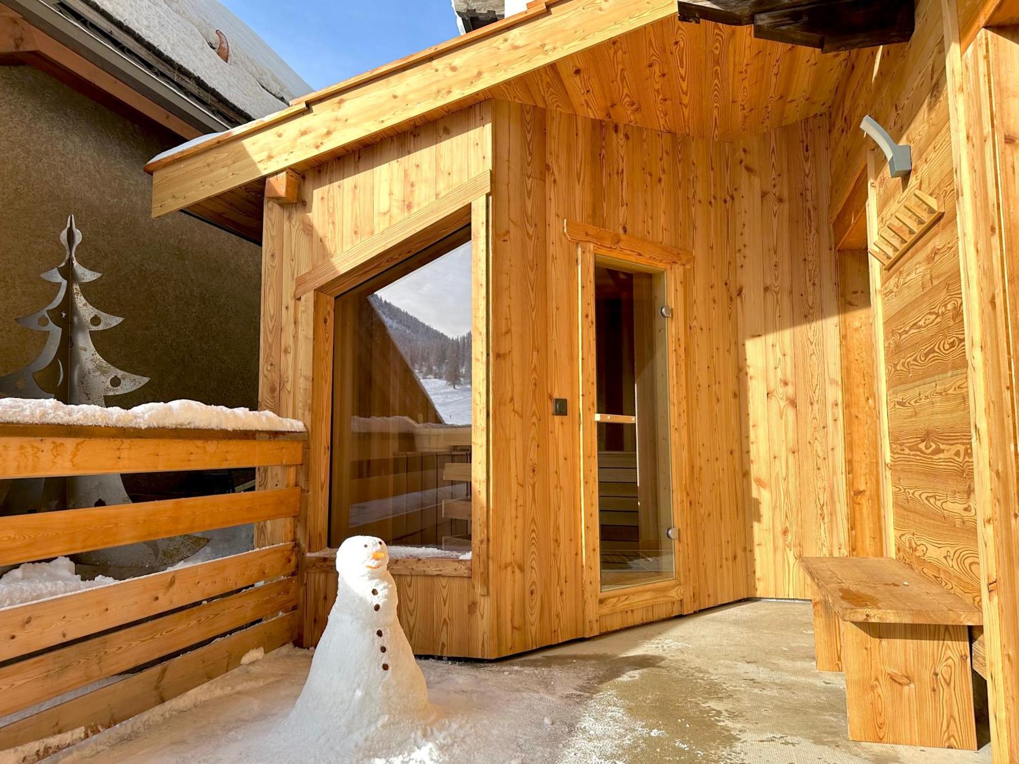 Le Janus, Pied Des Pistes, 2 Garages, Terrasse Avec Sauna Montgenevre Room photo